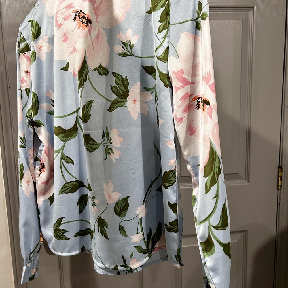 Suzy Shier Floral Blouse - Light Blue and Pink